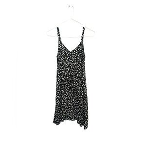 Elegant Black and White Floral Midi Dress